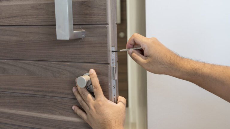 Emergency Locksmith Services Costs in Castle Downs, Edmonton